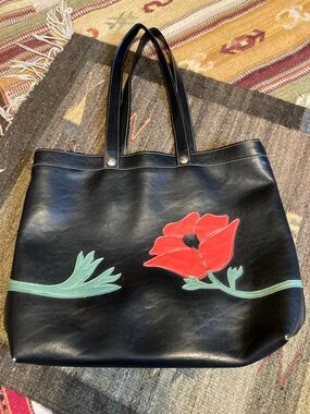 Queen Bee Creation Rebecca Pearce large tote